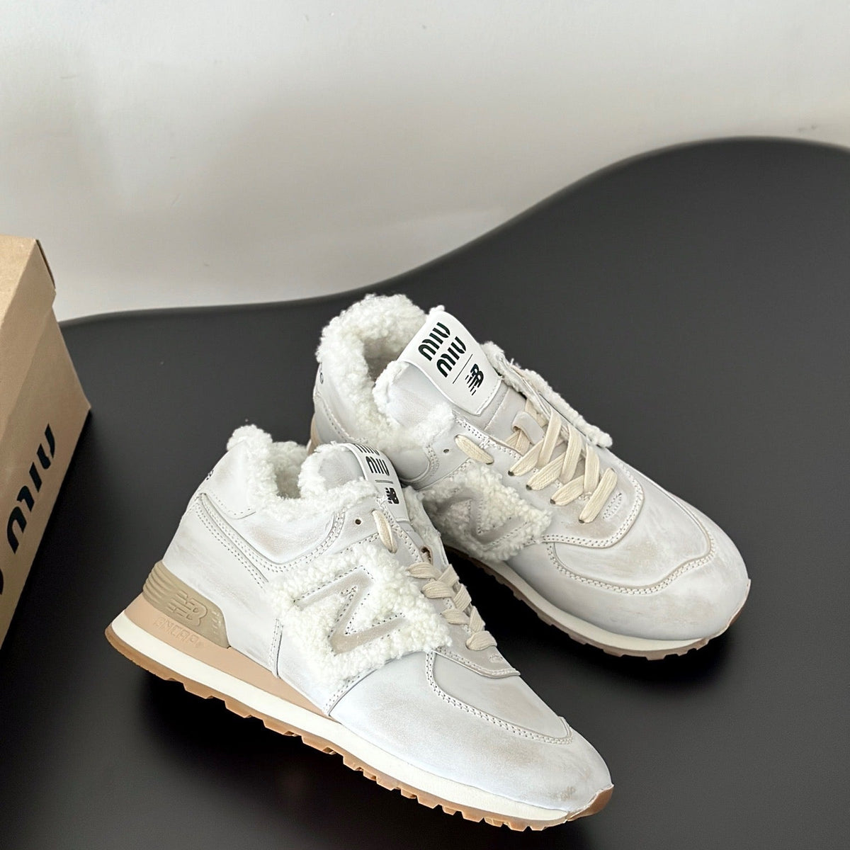 MIU M x NEW BALANCE TRAINERS