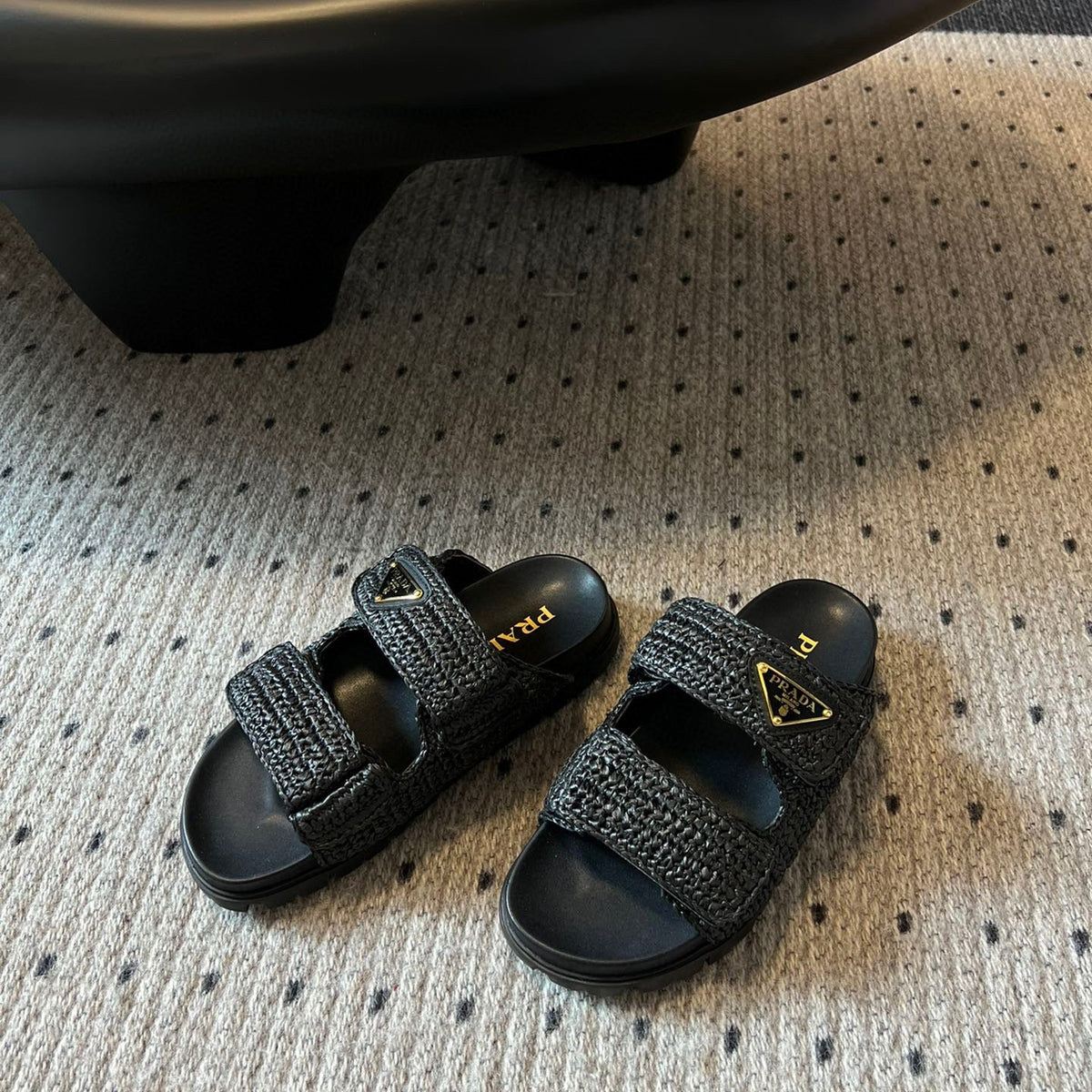 PD SANDALS