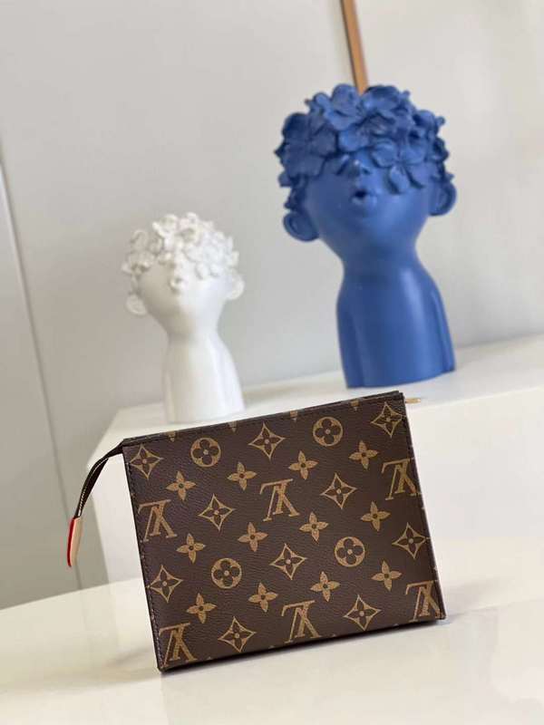 LOV2 Bags - Luxurious Bags  674