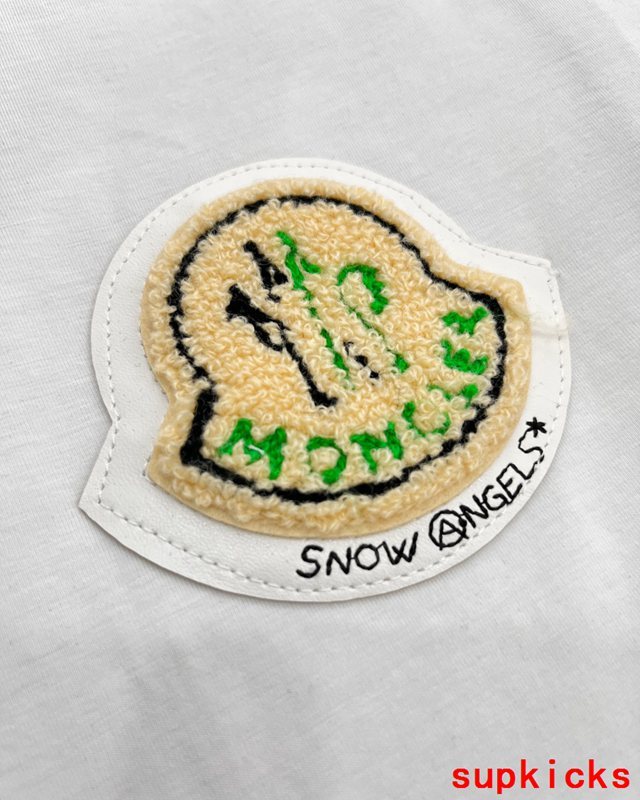Moncler Luxury Cloth