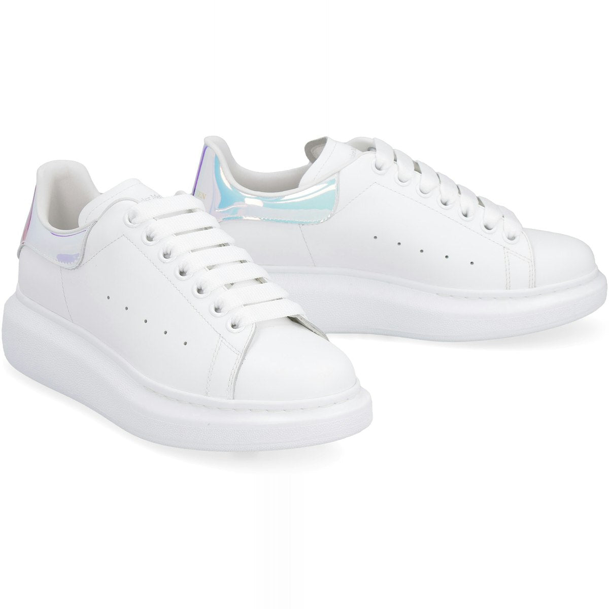 OVERSIZED SNEAKER