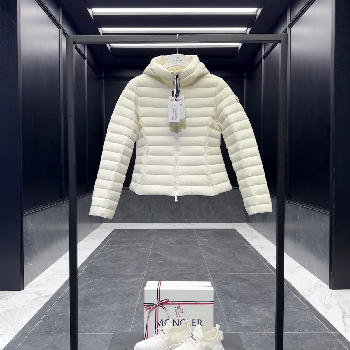 MONC IGE JACKET