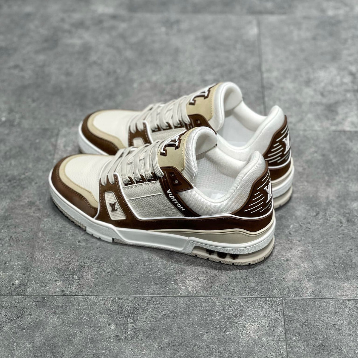 LOU TRAINERS