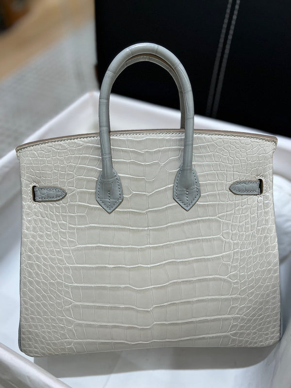 PHA - HMS Bags - 1722
