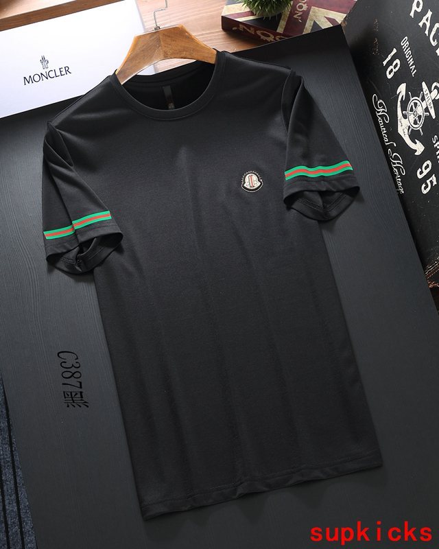 Moncler Luxury Cloth