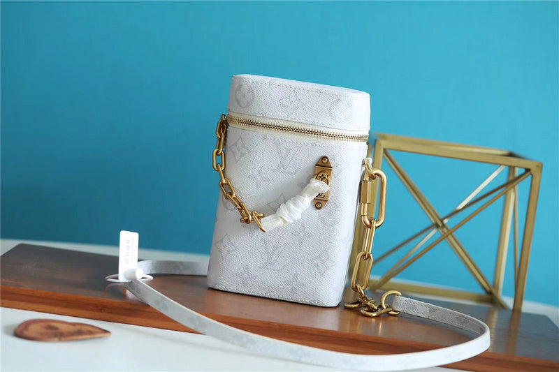 I W Fashion Lu-Vi bags - 9270