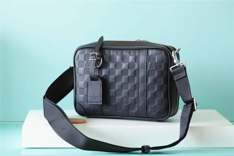 I W Fashion Lu-Vi bags - 10034