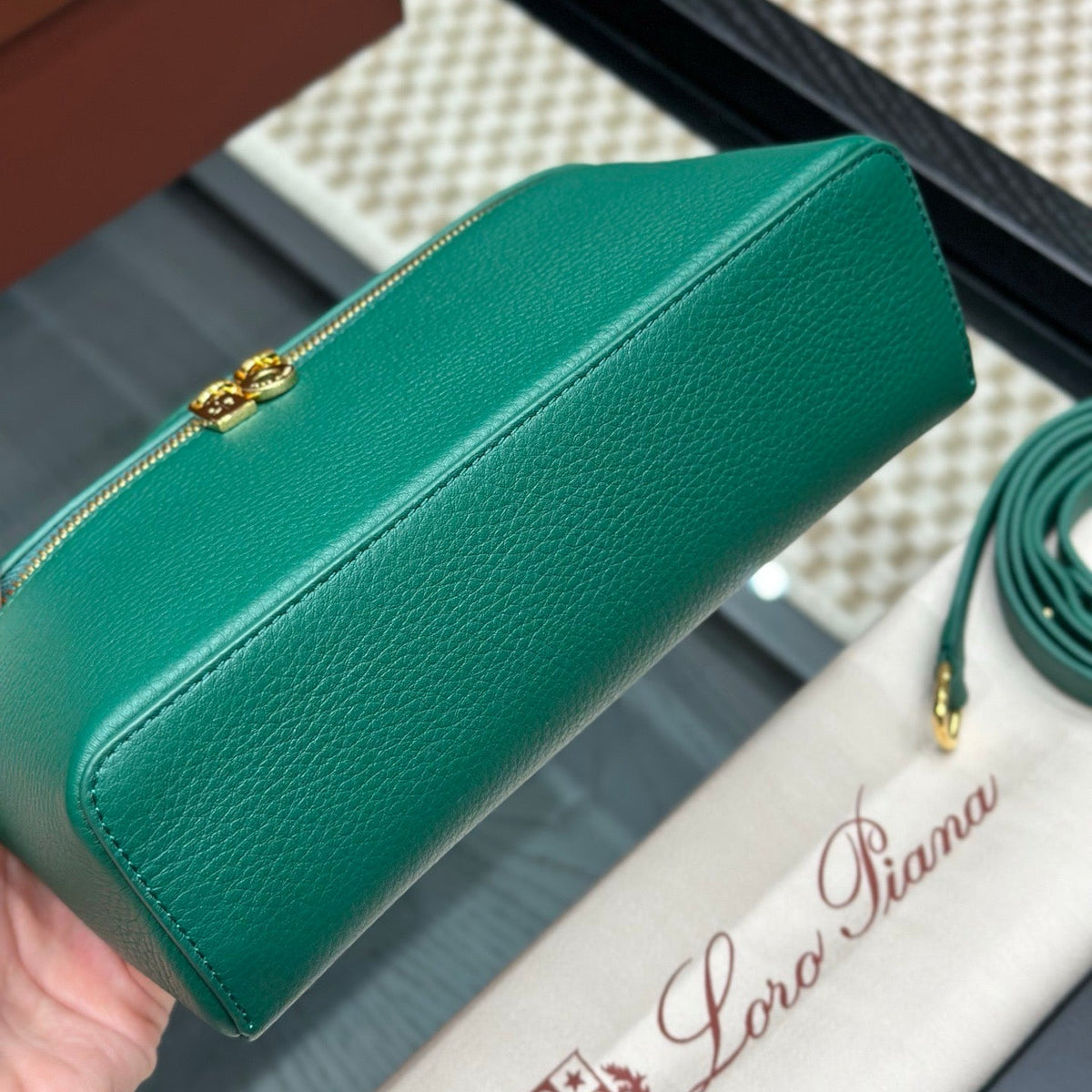 LORO P EXTRA POCKET L19 BAG