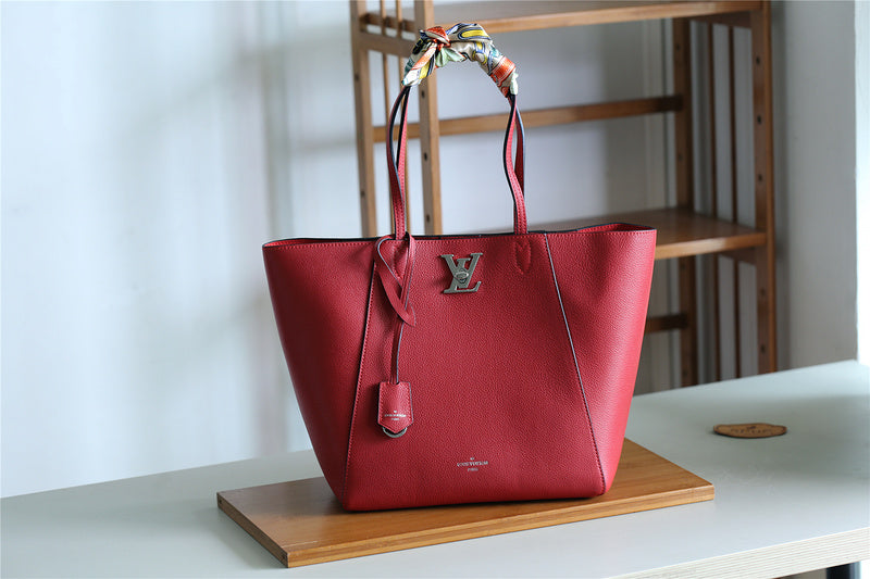 I W Fashion Lu-Vi bags - 8247