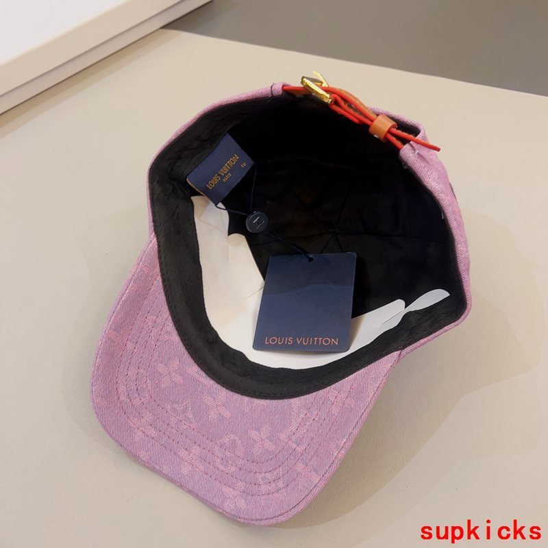 Louis Vuitton Luxury Cap