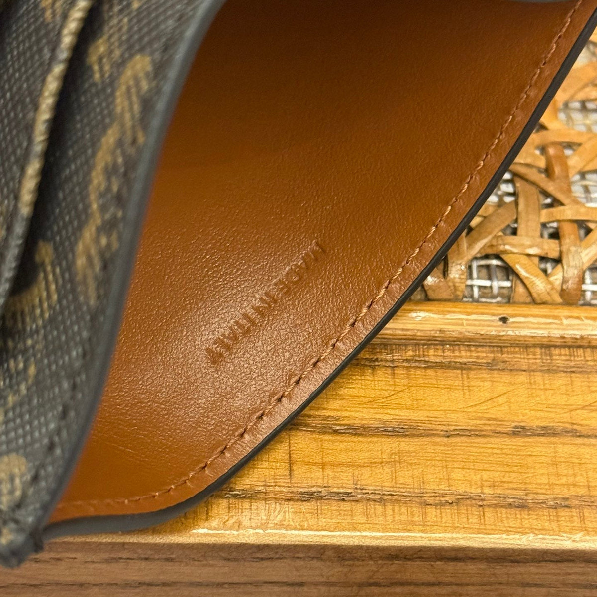CEL CARD HOLDER