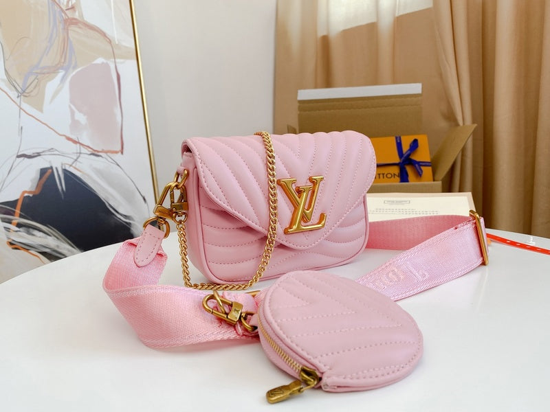 I W Fashion Lu-Vi bags - 17580