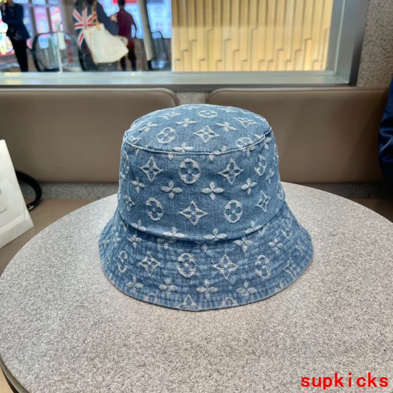 Louis Vuitton Luxury Cap