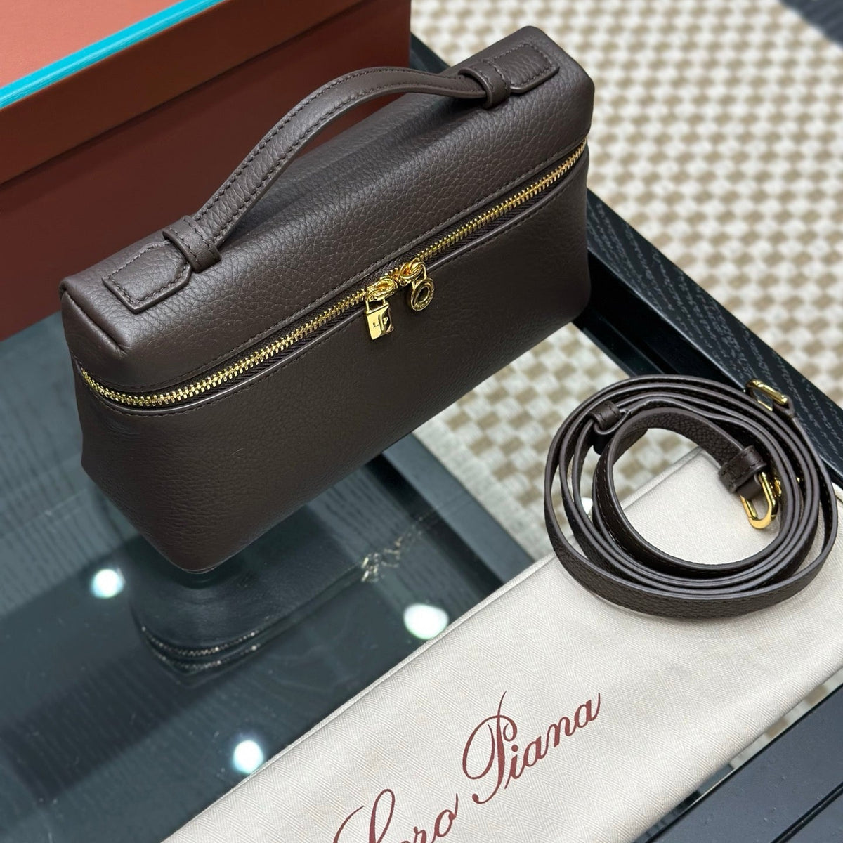 LORO P EXTRA POCKET L19 BAG