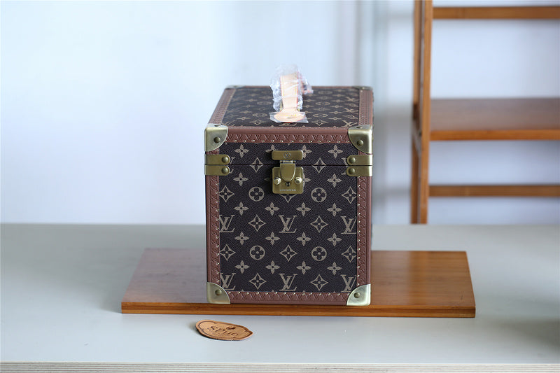 I W Fashion Lu-Vi bags - 9512