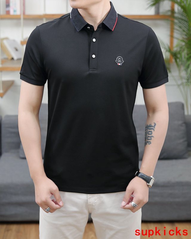 Moncler Luxury Cloth