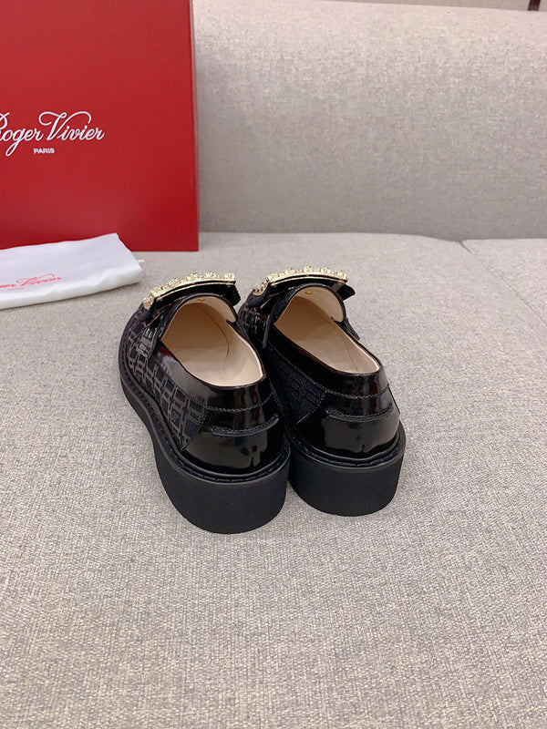 Roger Vivier Luxury Shoes
