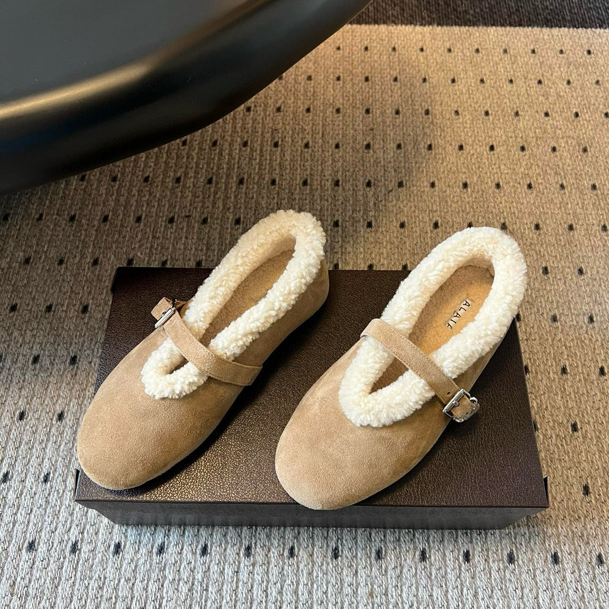 ALAIA BALLET FLATS