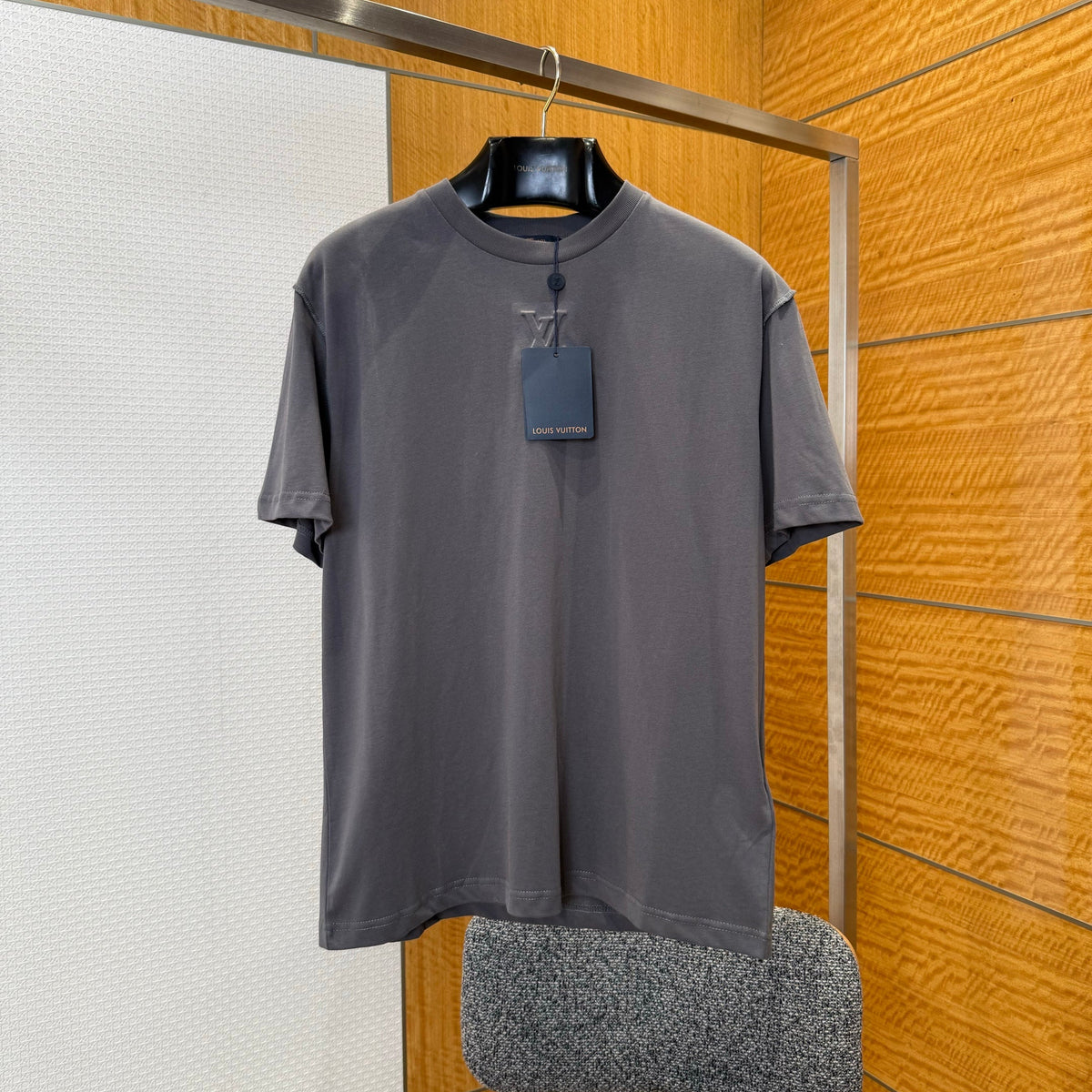 LOU T-SHIRT