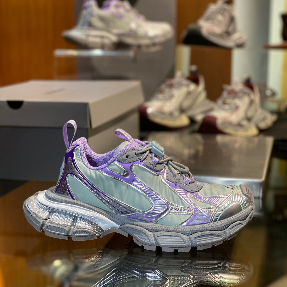 BAL 3XL TRAINERS