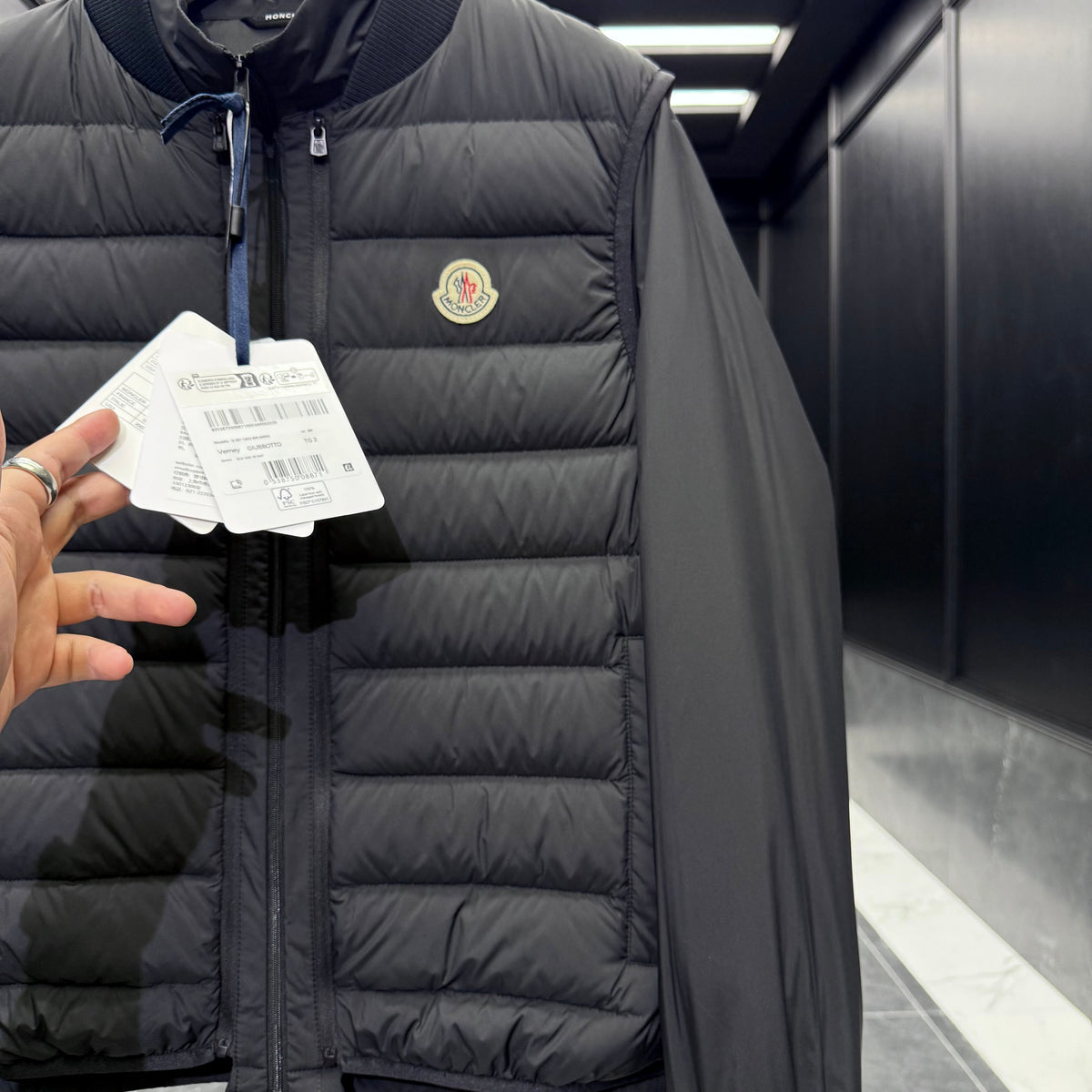 MONC VERNEY JACKET