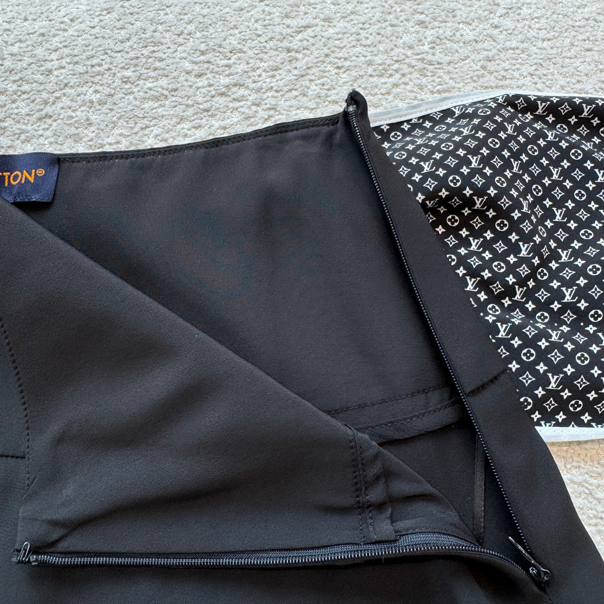 LOU SKIRT