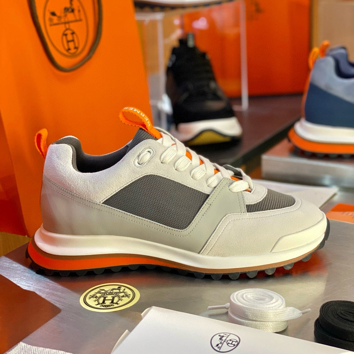 HERM LEADER SNEAKERS