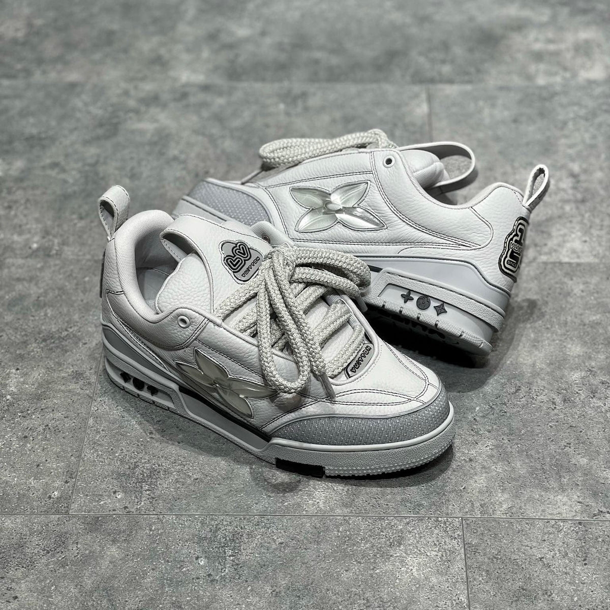 LOU TRAINERS