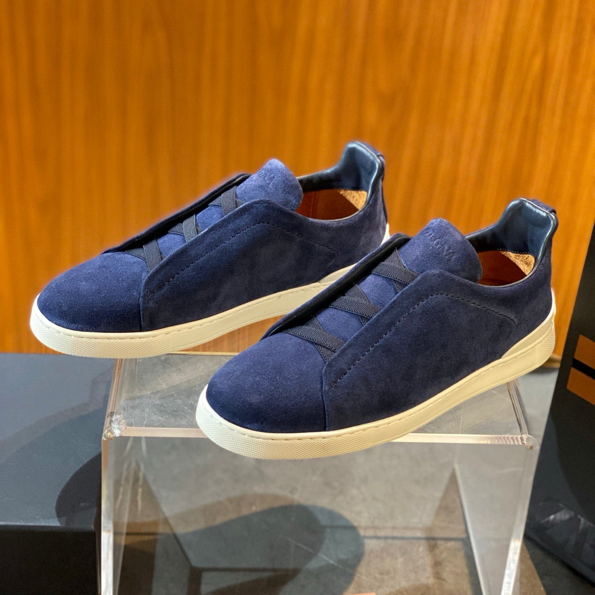 ZEGN TRIPLE STITCH SNEAKER
