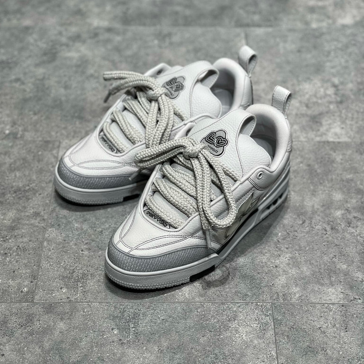 LOU TRAINERS