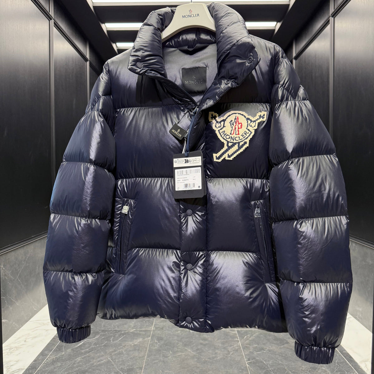 MONC LESTE JACKET
