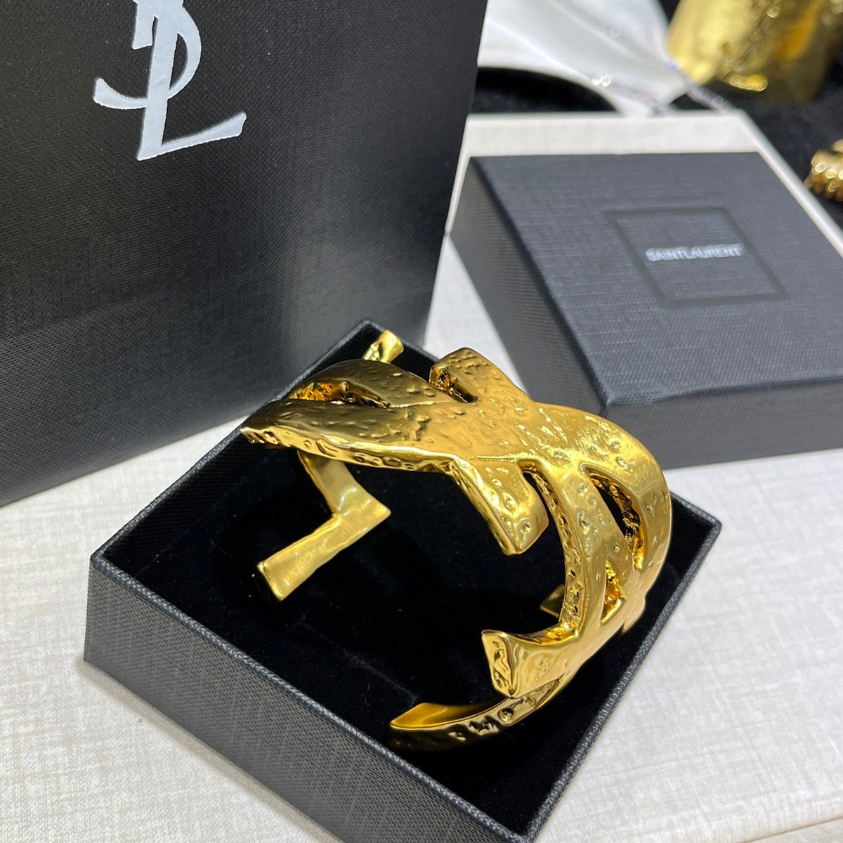 SL BRACELET