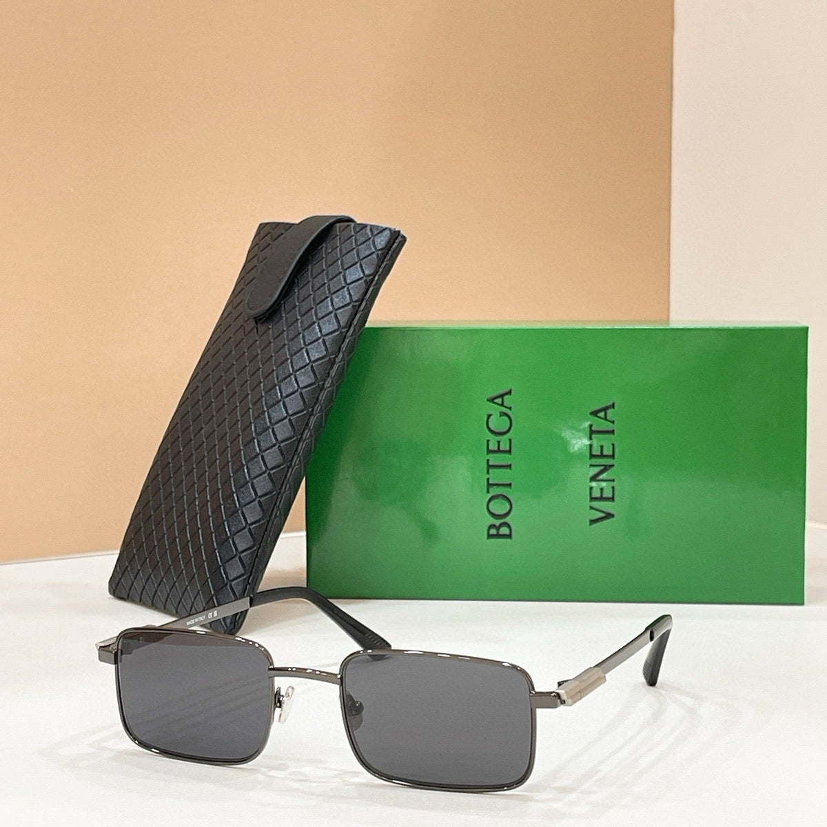 BOTT V SUNGLASSES