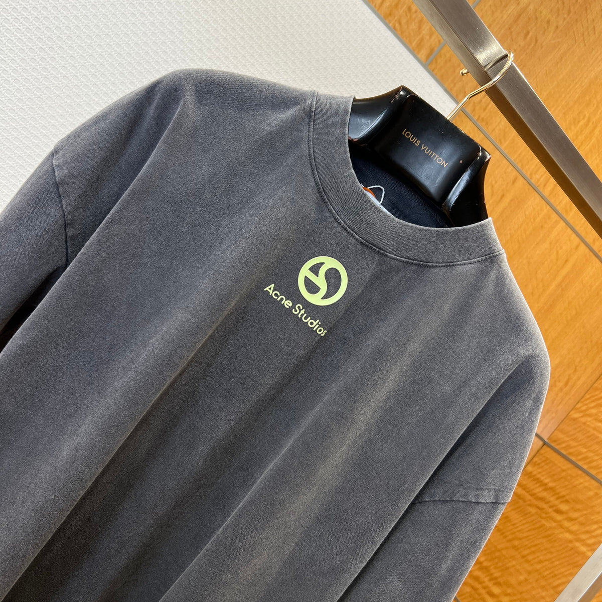 ACNE T-SHIRT