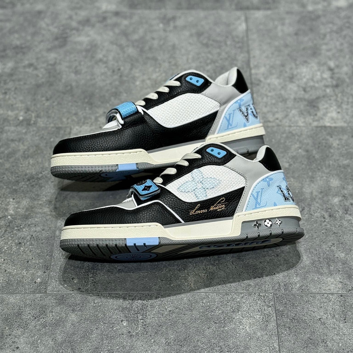 LOU TRAINERS