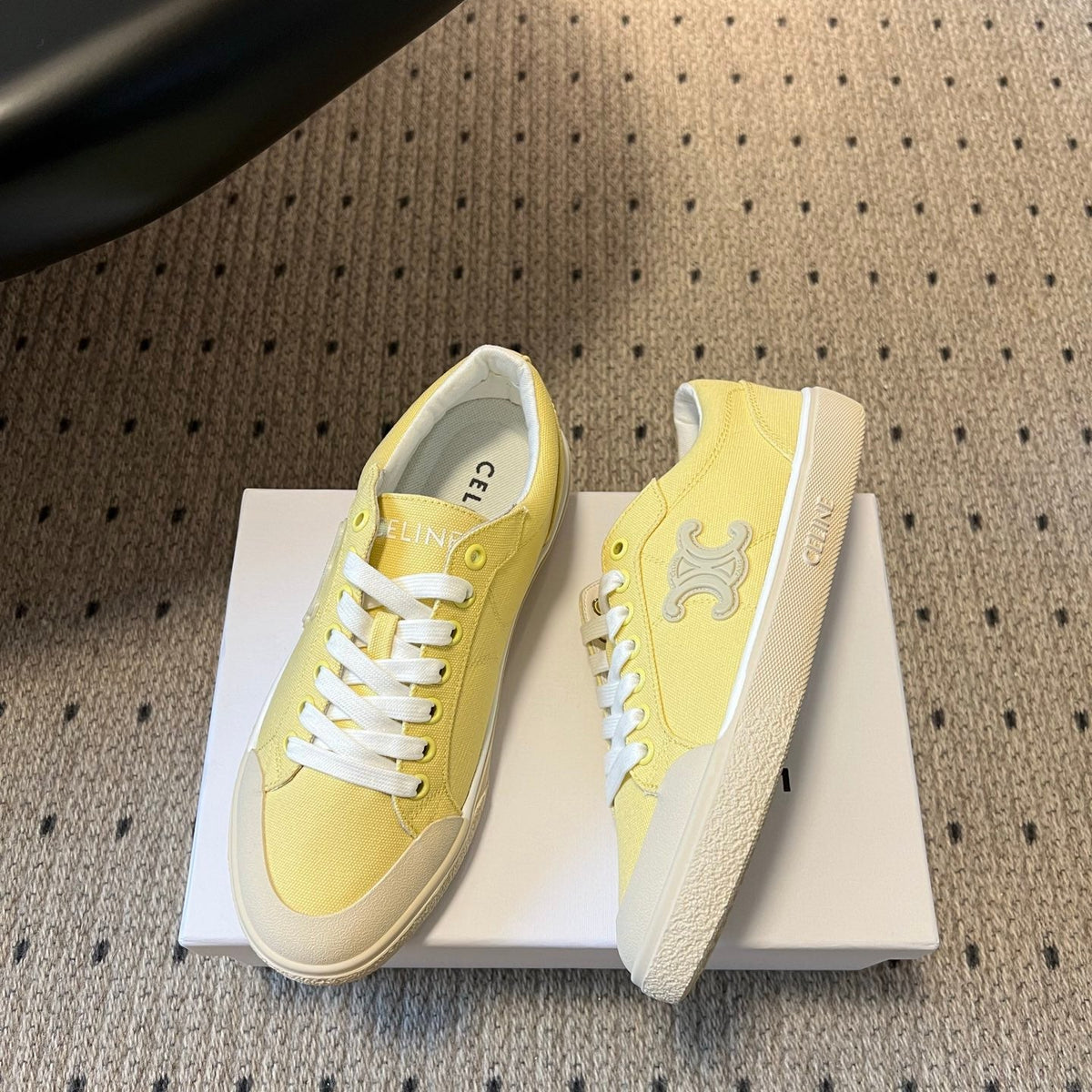 CEL SNEAKERS