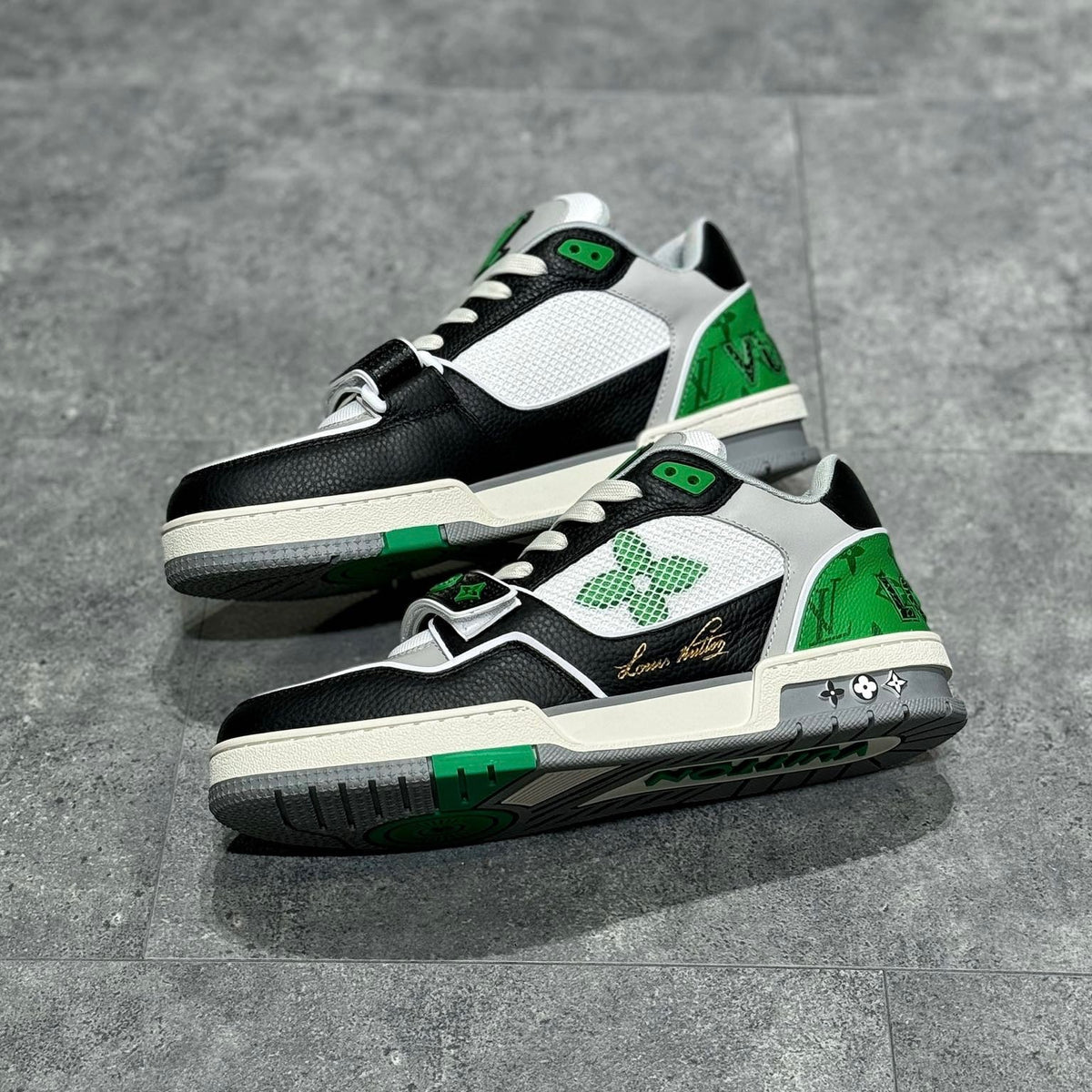 LOU TRAINERS