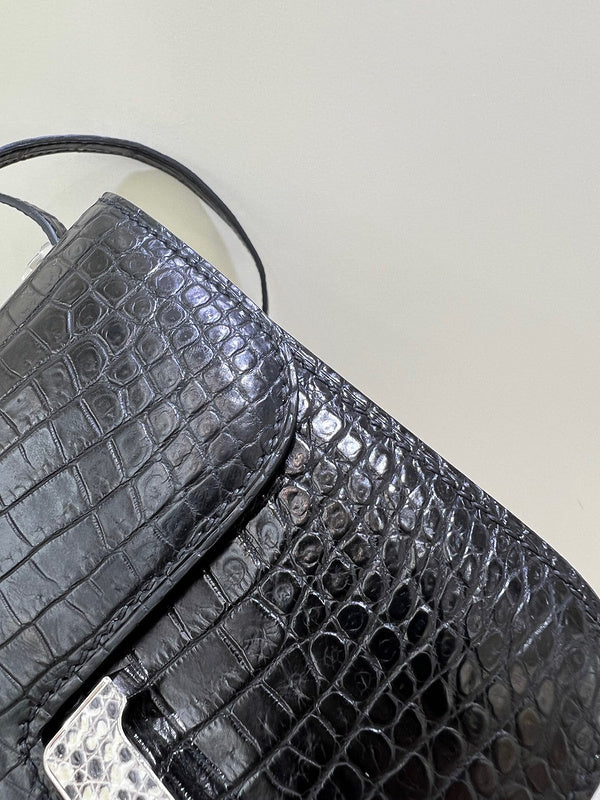 PHA - HMS Bags - 1680