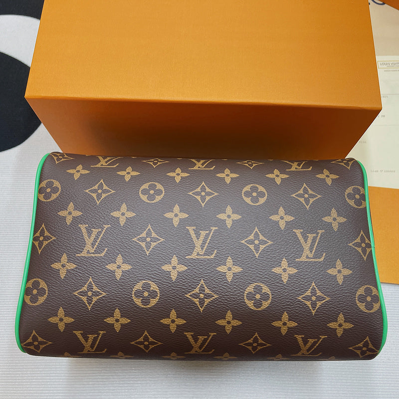 I W Fashion Lu-Vi bags - 10662