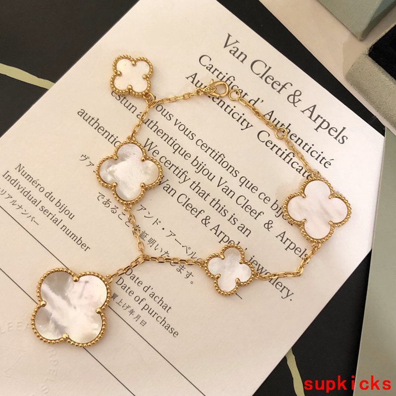 Van Cleef & Arples Jewelry