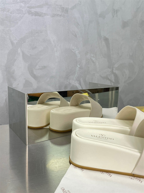 Valentino GARAVANI Luxury Shoes