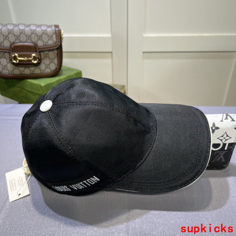 Louis Vuitton Luxury Cap