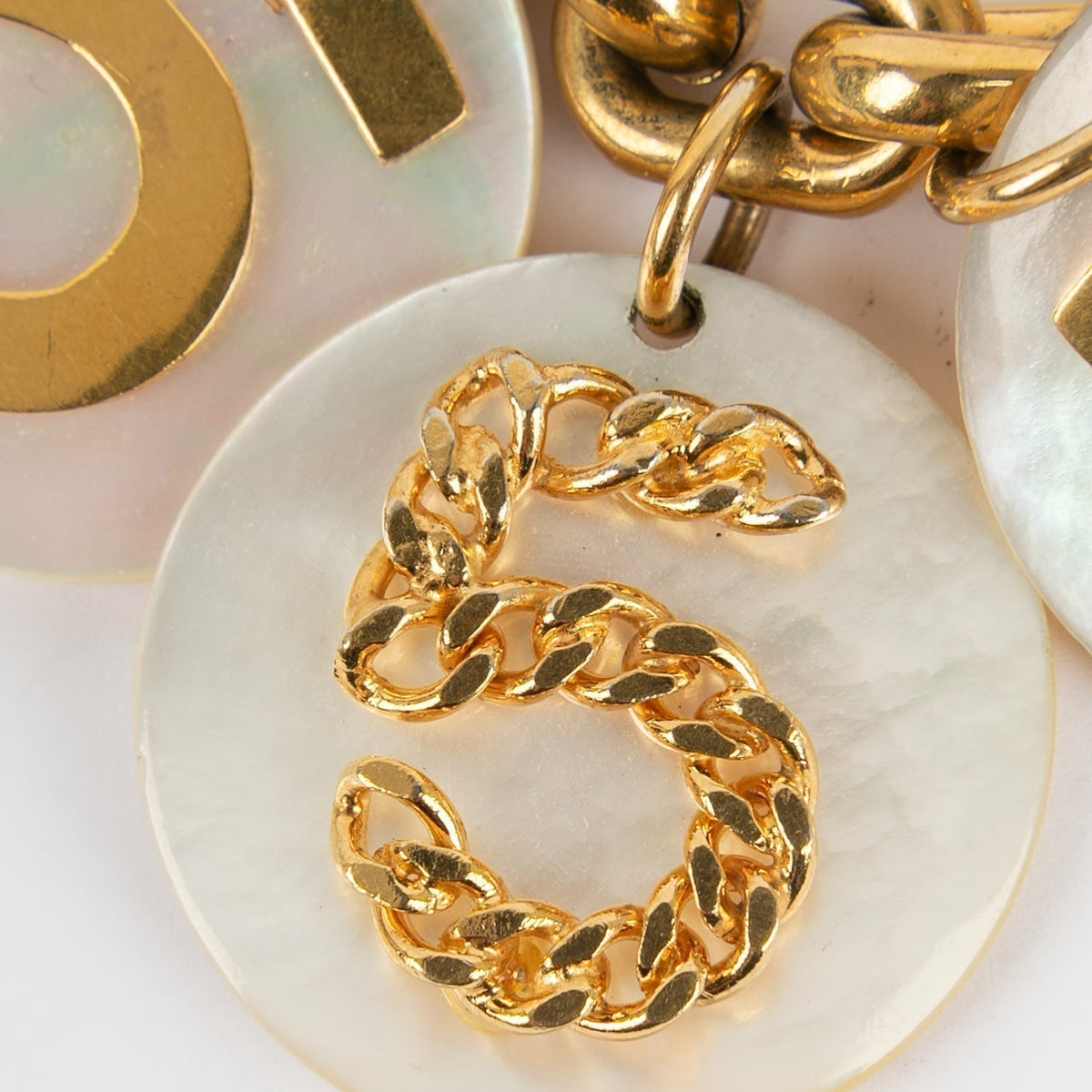 Bracelet charms Chanel