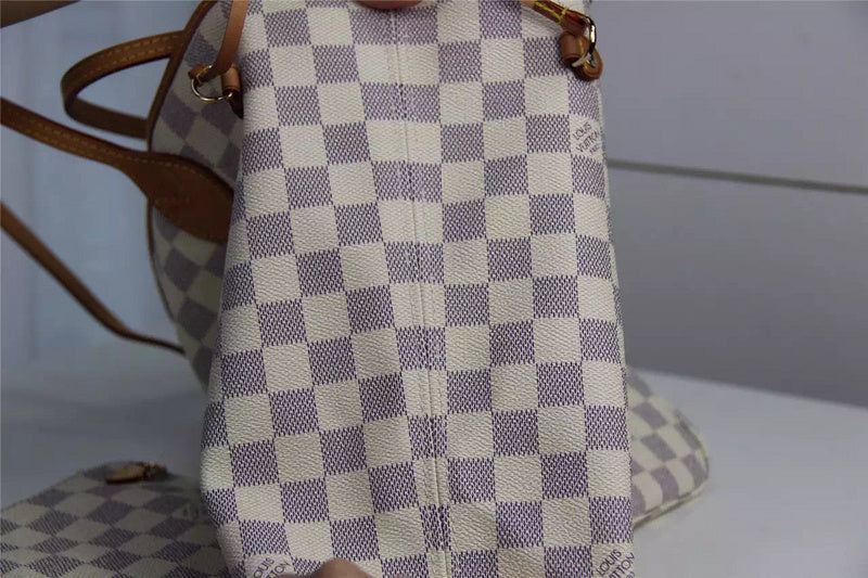 I W Fashion Lu-Vi bags - 8100