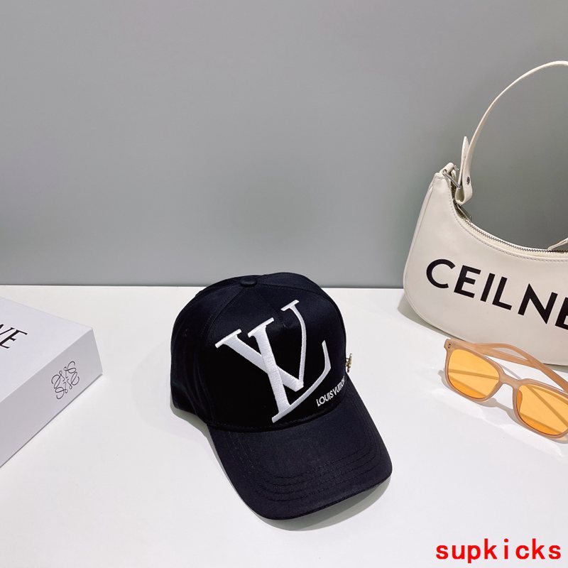 Louis Vuitton Luxury Cap