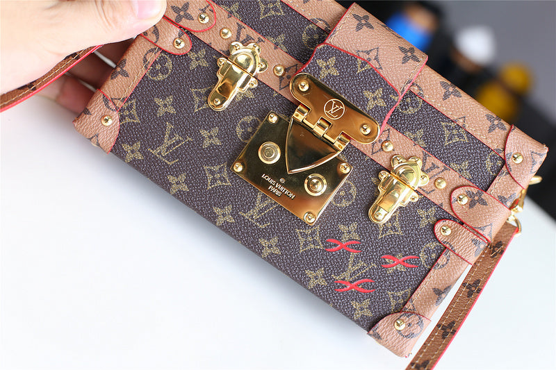 I W Fashion Lu-Vi bags - 8220