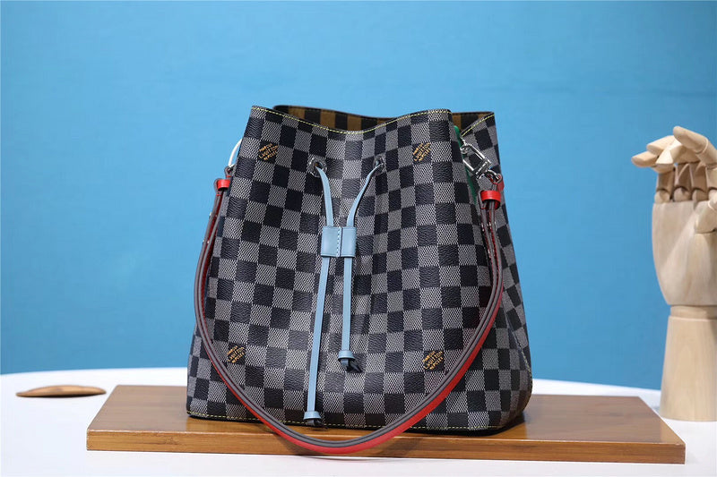 I W Fashion Lu-Vi bags - 8561
