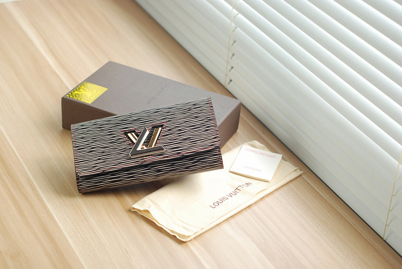 I W Fashion Lu-Vi bags - 9374