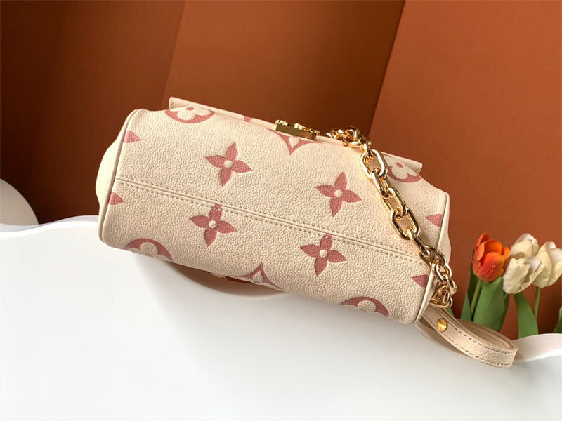 PHA - LOV Bags - 535