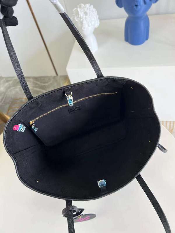 LOV2 Bags - Luxurious Bags  627